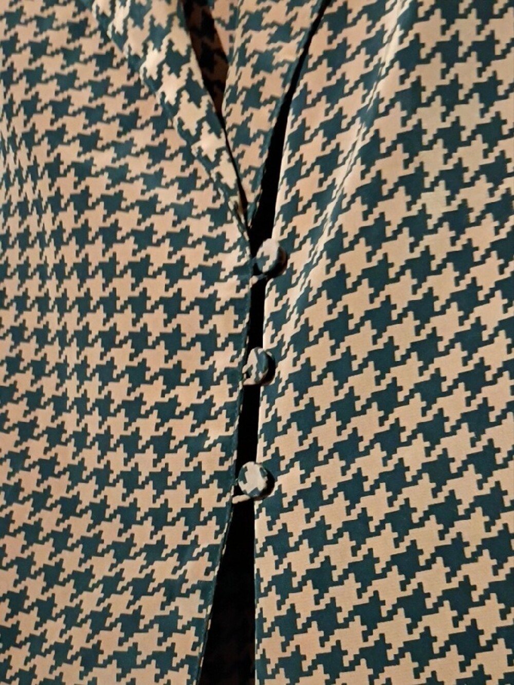 Vintage Tailored Houndstooth Blouse, Oversized, Covered Buttons, Sz 12, NWOT - Picture 4 of 12
